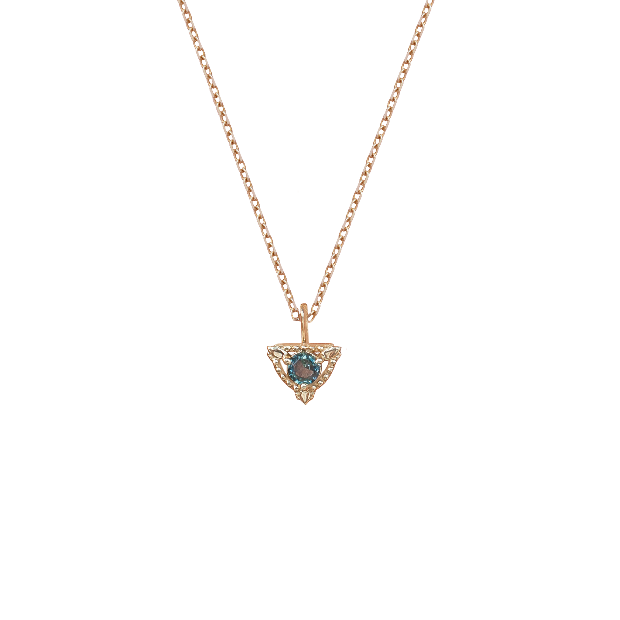 IERÓS — Sapphire Trillium Charm