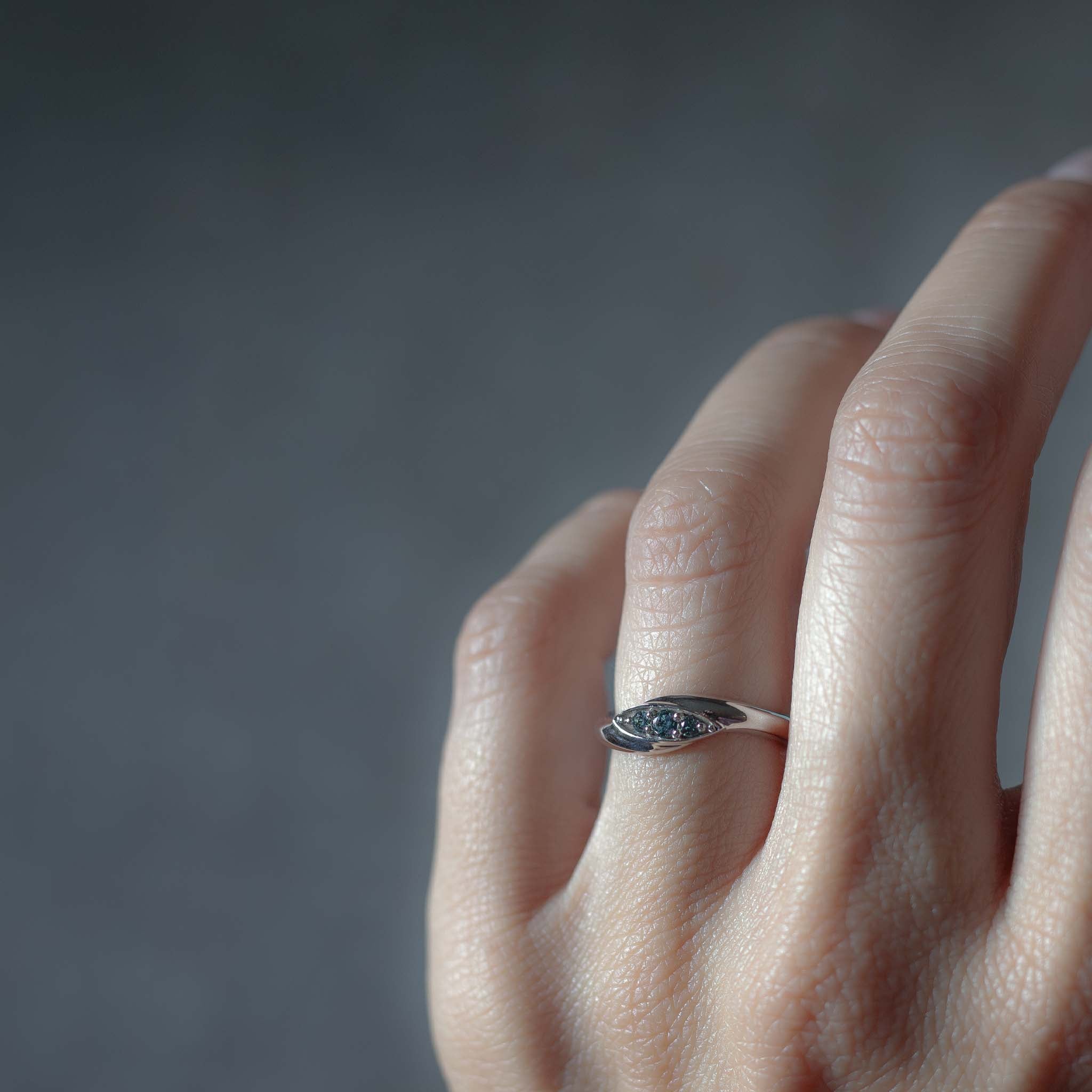 TALES OF THE OCEAN — Blue Sapphire Gold Ring