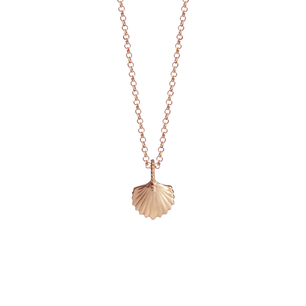 rose gold shell charm 