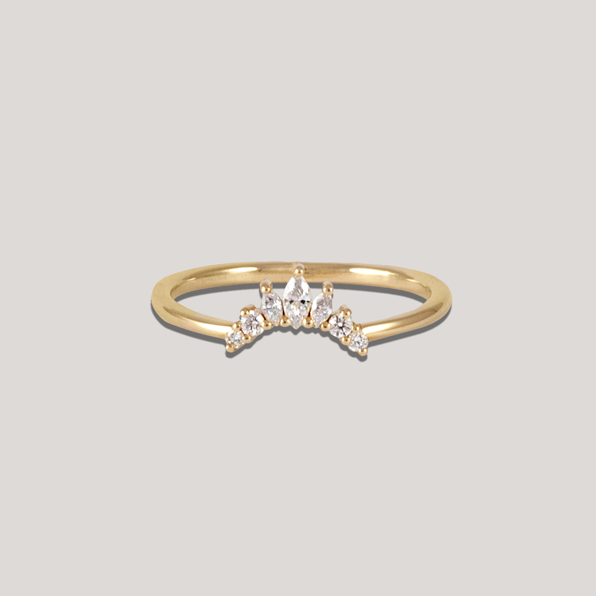 AMOUR — Crown Diamond Ring