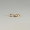 blue sapphire gold ring