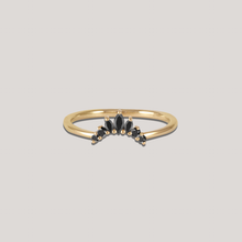 AMOUR — Black Diamond Crown Ring
