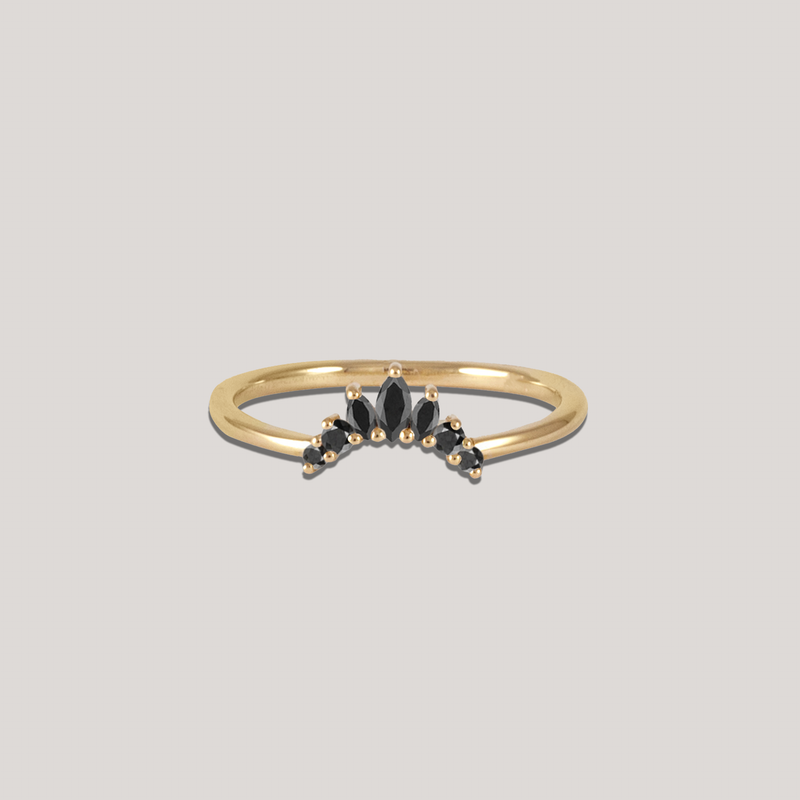 AMOUR — Black Diamond Crown Ring