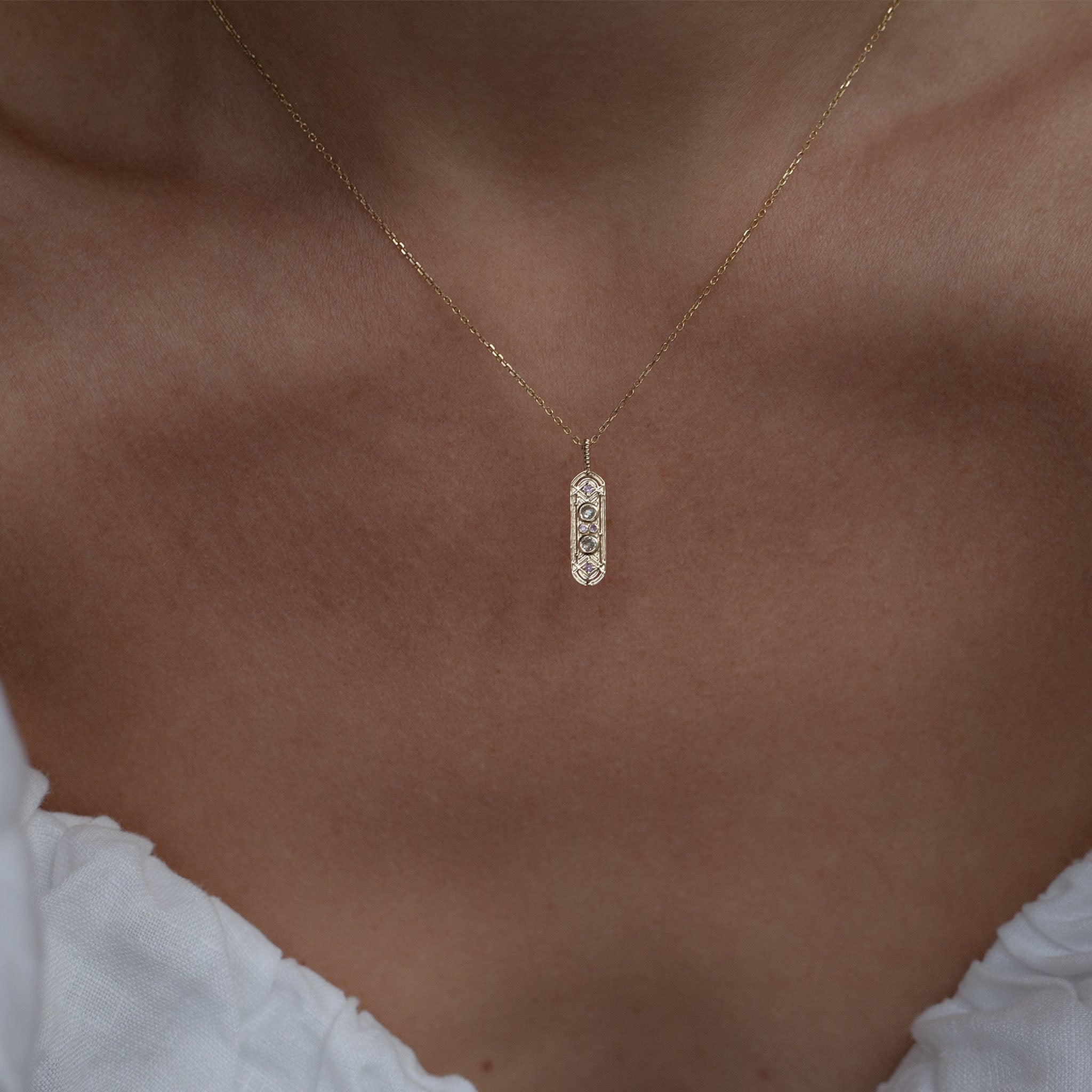 PETITE BALANCE — Diamond Charm