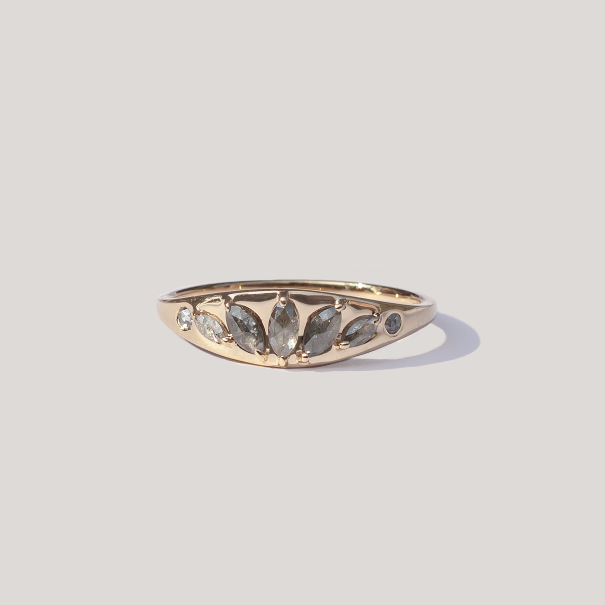 Gold signet ring with diamonds